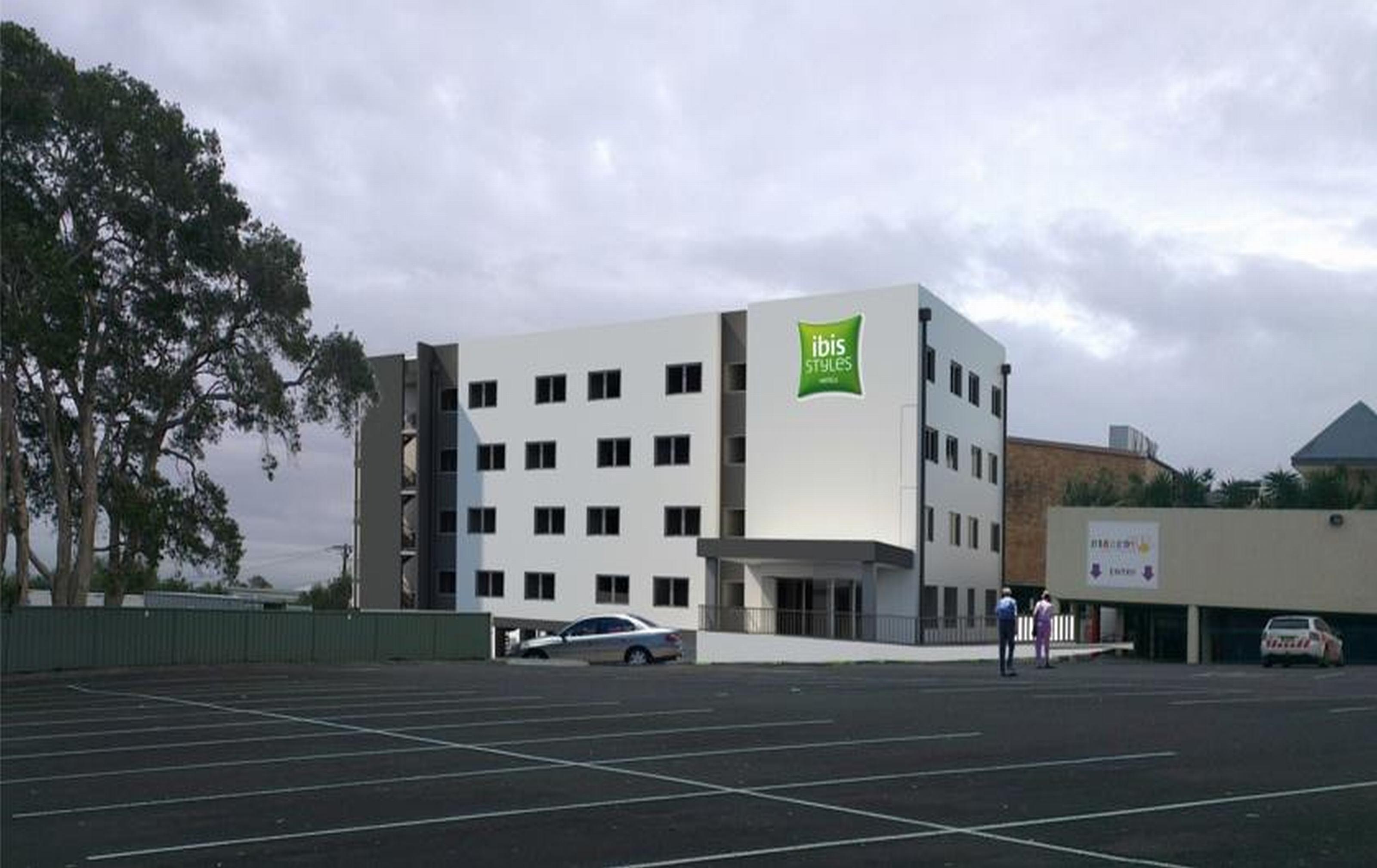 Ibis Styles The Entrance Hotel Exterior foto