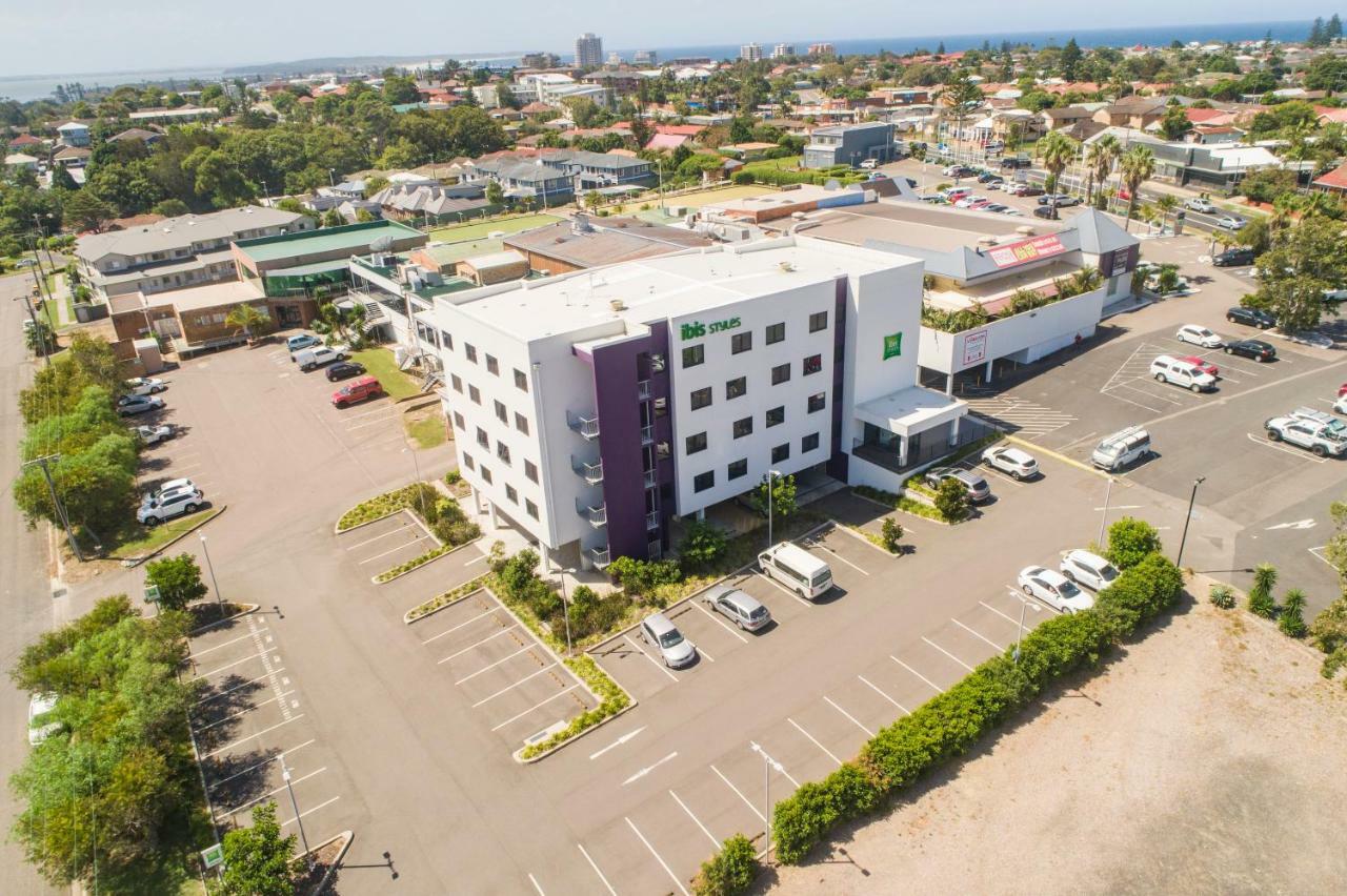Ibis Styles The Entrance Hotel Exterior foto